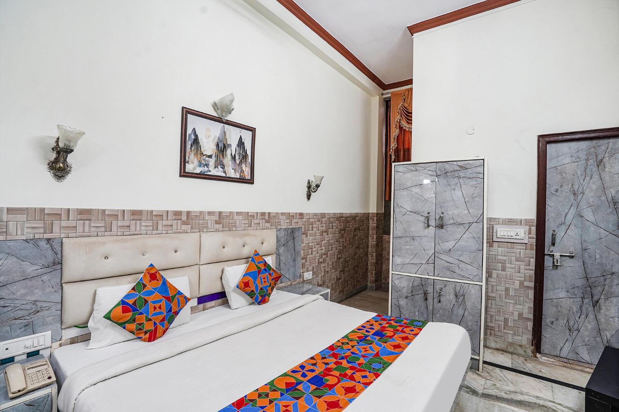 Fabhotel Sarwan Agra  Εξωτερικό φωτογραφία