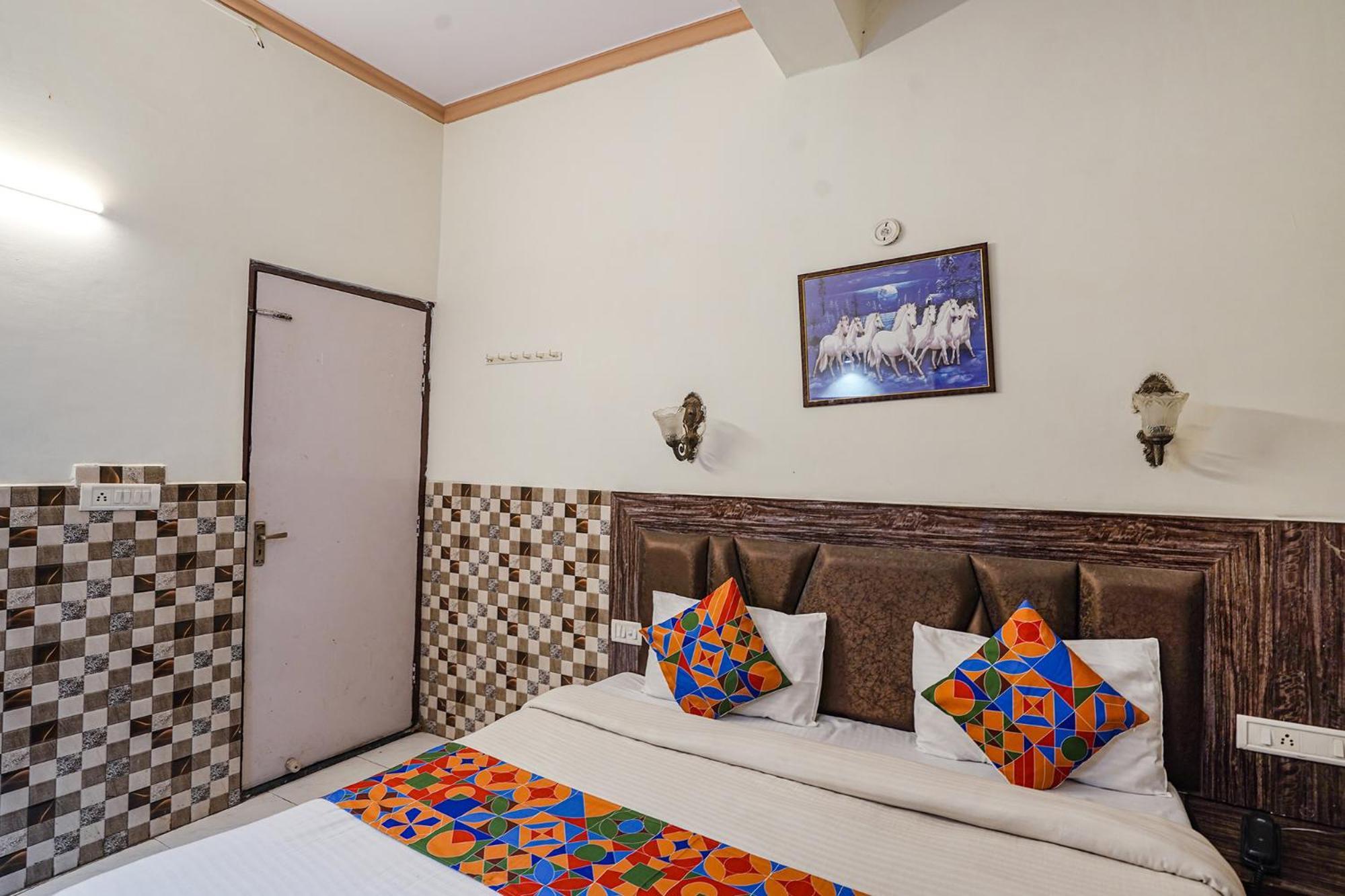 Fabhotel Sarwan Agra  Εξωτερικό φωτογραφία