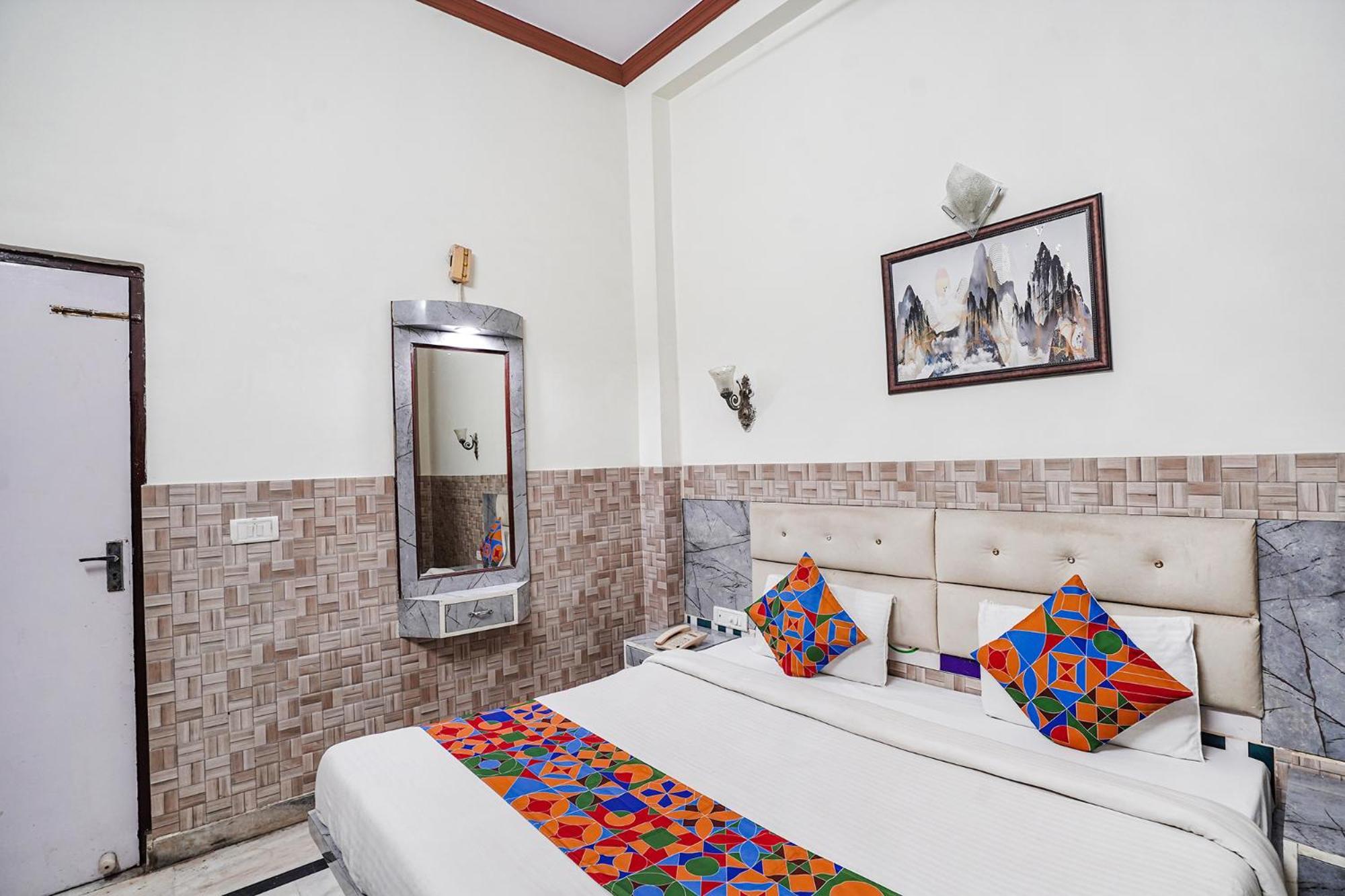 Fabhotel Sarwan Agra  Εξωτερικό φωτογραφία