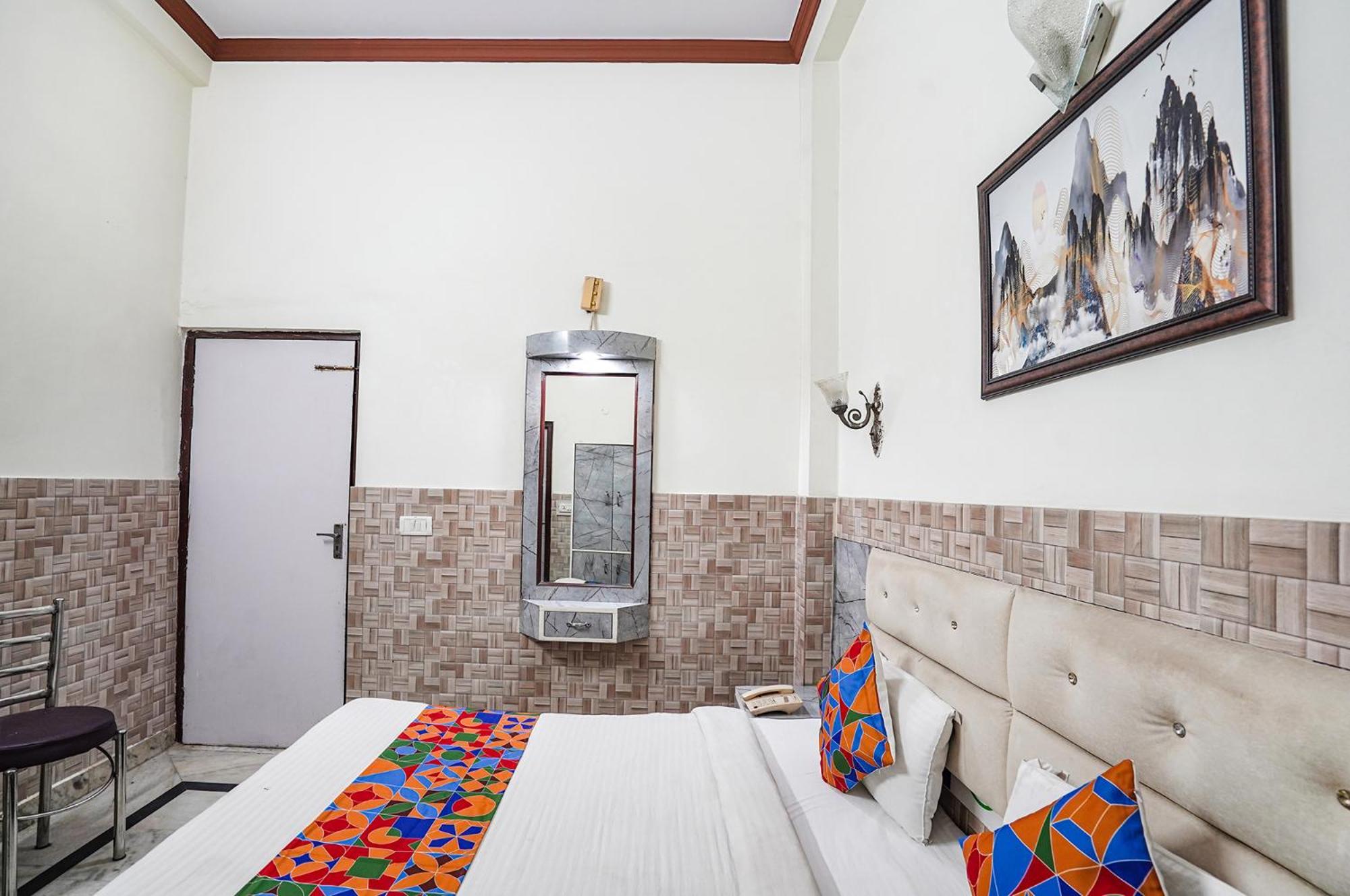 Fabhotel Sarwan Agra  Εξωτερικό φωτογραφία