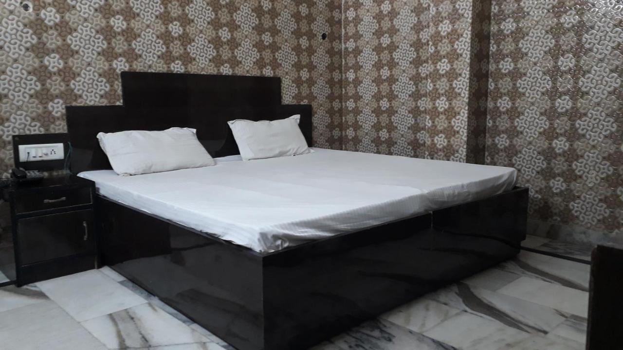 Fabhotel Sarwan Agra  Εξωτερικό φωτογραφία