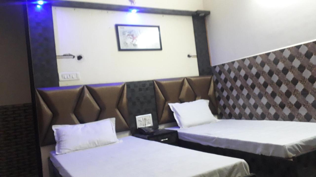 Fabhotel Sarwan Agra  Εξωτερικό φωτογραφία