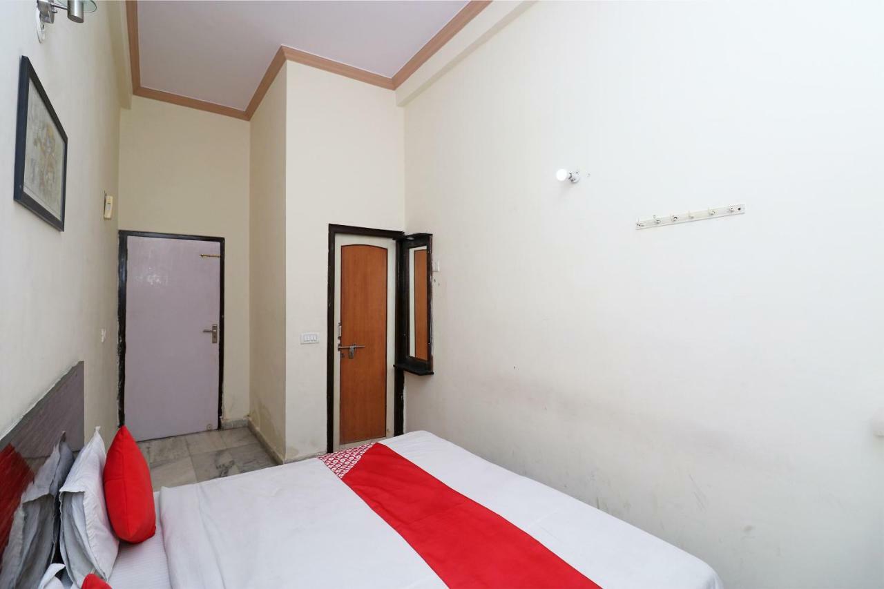 Fabhotel Sarwan Agra  Εξωτερικό φωτογραφία